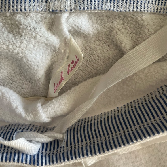 NWOT Derek Heart White Shorts - Picture 7 of 7